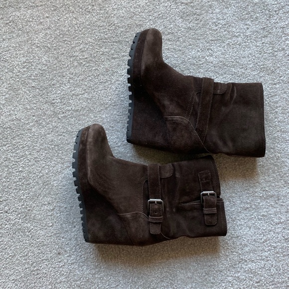 Prada wedge booties - Picture 2 of 3